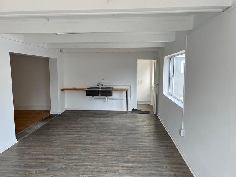 To Let commercial Property for Rent in Walmer Eastern Cape